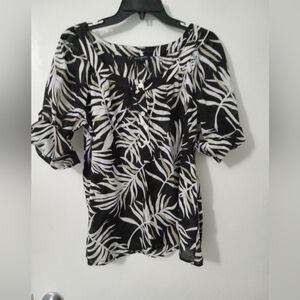 Banana Republic Factory Lightweight Cotton Tropical Print Top Tab or 3/4 Sleeves